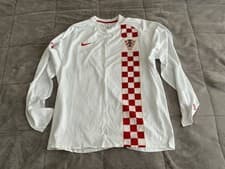 Image of Nike 2010–2012 Croatia National Team home shirt long sleeve - Large