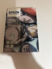 Image of Epson Glossy Photo Paper 6 X 4 Inches 10 x 15 Cm 100 Sheets S042046