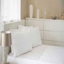 Image of Belledorm Premium Blend 500 Thread Count Flat Sheet BM291
