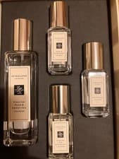 Image of Jo Malone London English Pear Sweet Pea Scent Layering Gift Set