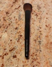 Image of Laura Mercier Angled Cheek Contour Brush