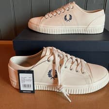 Image of FRED PERRY HUGHES LOW LEATHER SHOES, LIGHT ECRU, B4328-T96, SIZE 10