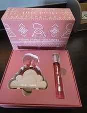 Image of Ariana Grande Cloud Pink Eau de Parfum Spray 30ml Gift Set Xmas theme uk sell