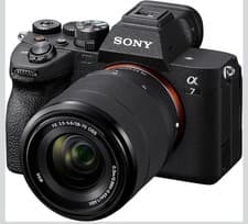 Image of Sony Alpha a7 IV 33MP Mirrorless Camera - Black (FE 28-70mm f/3.5-5.6 OSS)