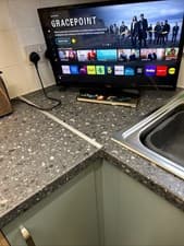 Image of Bush Smart LED TV 24HT24CA 24" HD Ready HDR10 TiVo Freeview Black