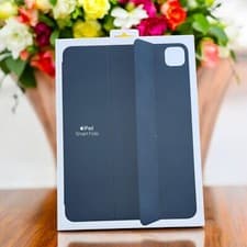 Image of GENUINE APPLE iPad (Air 11-inch M4 2026/M3 2025/M2 2024) Smart Folio Case Cover