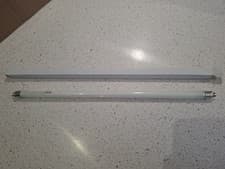 Image of Knightsbridge 10W T4 fluorescent tube, 370mm (including pins) cool white lamp