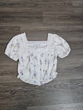 Image of And Now This Floral Crop Top Square Neckline & Lace Trim NWT Sz X-Small