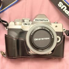 Image of Olympus OM-D E-M10 Mark IV Mirrorless Camera with 14-42mm Lens - New