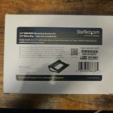 Image of StarTech 2.5" SSD/HDD Mounting Bracket for 3.5" Drive Bay