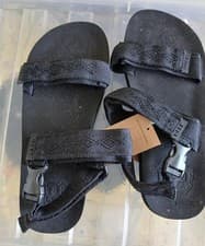 Image of REEF ADJUSTABLE SANDALS BRAND NEW UK 8