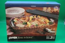 Image of Pyrex Bake & Serve By Corning 3 Piece Set Casserole Dish Basket & Lid New in Box