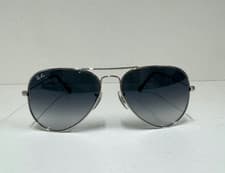 Image of Brand New! Ray Ban Sunglasses-Aviator RB3025 003/32-Silver Frame/ Grey Grad Lens