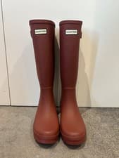 Image of Hunter Wellies Tall / Red / Side Adjustable / UK 6. H EU 40 / Brand New