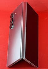 Image of Samsung Galaxy Z  Fold6 256gb  Silver unlocked 
