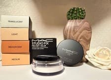 Image of Mac Studio Fix Pro Set+Blur Weightless Loose Powder, 100% AUTHENTIC NIB (Choose)
