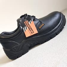 Image of Worktough Safety Shoes Size 4 / 37 Black Steel Toecap