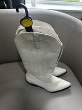 Image of woman cowboy boots