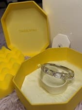 Image of Swarovski Millenia Armreif Crystal Bangle – New, Never Worn, Original Box , M ✨