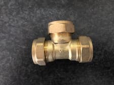 Image of 22MM COMPRESSION EQUAL TEE FITTINGS