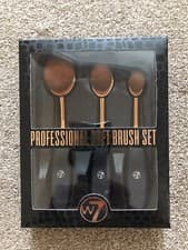 Image of W7 PROFESSIONAL SOFT BRUSH SET