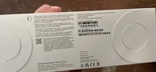 Image of Apple Watch SE 3 40mm Midnight AI SB M/L GPS A3324 Brand New Sealed