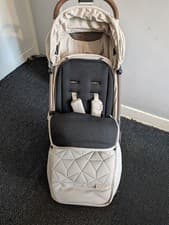 Image of Silver Cross Clic 2 Pushchair with Travel Bag – Latte New