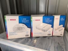 Image of BSHC-1 Bosch Smart Home controller + smoke detector + door/window contact unused