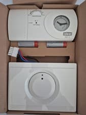 Image of Ideal RF Mechanical 24 Hr Programmable Room Thermostat PRT2 204825 04.53.5029.1