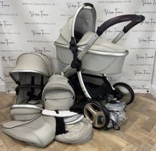 Image of Egg 2 Carrycot and Pushchair - Feather