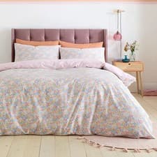 Image of Catherine Lansfield Darcy Floral King Duvet Set Pink