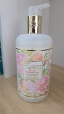 Image of Baylis & Harding Royale Bouquet Rose and Honeysuckle Hand Wash 500ml New