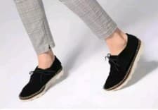 Image of CLARKS Size 3.5 (36 EU) LADIES DAMARA THRILL BLACK SUEDE FLAT SHOES BOXED NEW