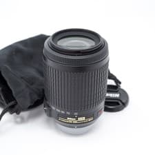 Image of Nikon AF-S DX Nikkor 55-200mm f/4-5.6G ED VR Telephoto Zoom Lens - Great Cond.