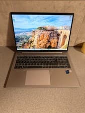 Image of HP ZBook Firefly G9 16" Laptop Intel i7-1280P 32GB DDR5 512GB SSD Touchscreen