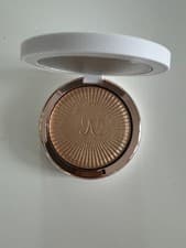 Image of Anastasia Beverly Hills Glow Seeker Highlighter- Enchanted