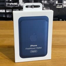 Image of Apple Wallet MagSafe Find My Pacific Blue iPhone 16 15 14 13 12 Pro Max Original