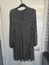 Image of M&Co Polka Dot Midi Dress BNWT Size 18 Black & White Long Sleeve Jersey V-Neck