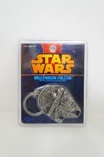 Image of Star Wars Millennium Falcon Metal Replica Keychain QMX 2014