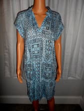 Image of Cute Rachel Zoe size M blue bandana print short sleeve shirt dress women NWT