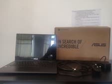 Image of Asus notebook laptop.With Charger.Used.Clean.No Damage.With Original Box 