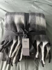 Image of NEW Grey & White Buffalo Check Super Soft Throw Blanket 120 x 150cm