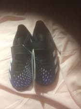 Image of Adidas Predator Freak 4 TF Football Boots Junior Size 11 RRP £38 New With Box