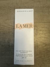 Image of La Mer Soft Fluid Long Wear Foundation Warm Ivory 130