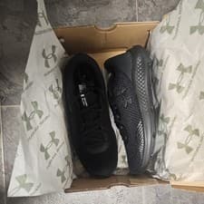 Image of Women's Under Armour Charged Pursuit 3 Running Shoes in Black