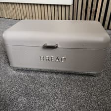 Image of Lovello Textured Bread Bin Latte Cream 42cm x 22cm x 19cm (2)