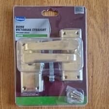 Image of Wickes Rome Victorian Straight Latch Door Handle Set - Polished Brass 1 Pair