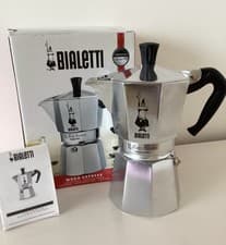 Image of Bialetti Moka Express 6 Cup Moka Pot Espresso Maker 270ml. RRP £45.00