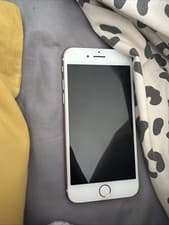 Image of Apple iPhone 7 Pink 32GB Unlocked Battery 79% Good Condition Grade A Condition