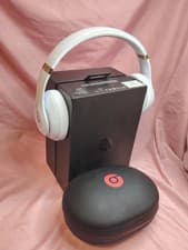 Image of Beats Studio 3 Wireless Headphones - White 9026J2.,.